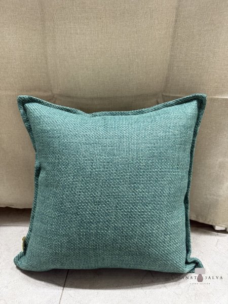 مخدة ديكور لون سادة